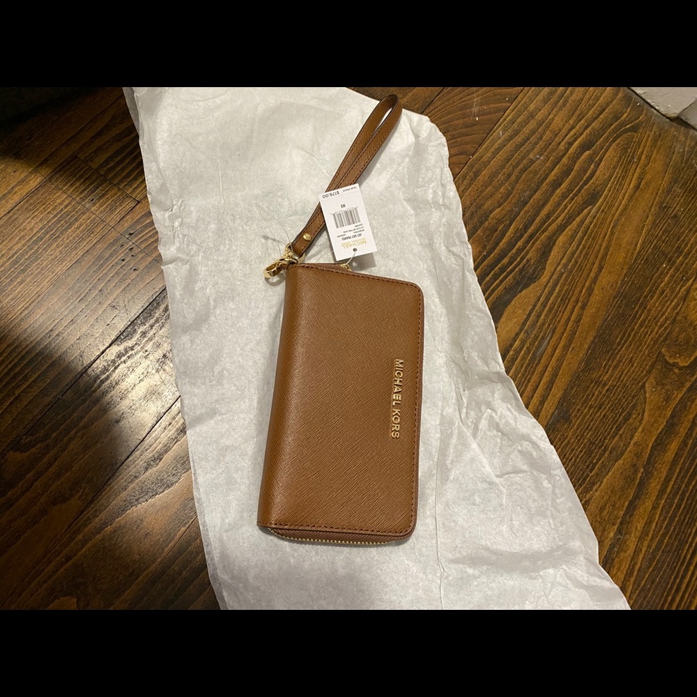 Micheal Kors wallet